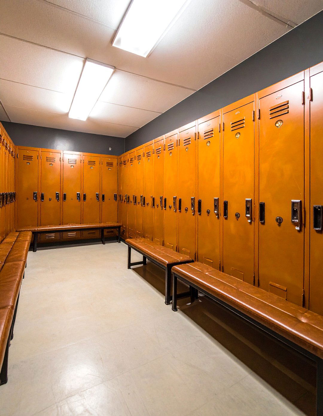 Cowboys Vintage Locker Room Theme - 24 Dallas Cowboys Man Cave Ideas