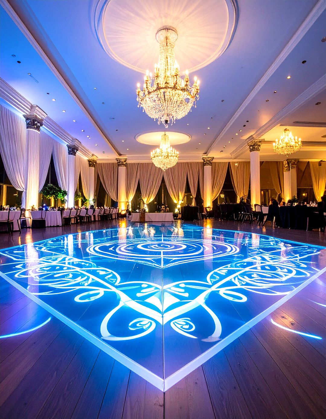 Custom Monogrammed Dance Floors - 24 Glamorous Wedding Ideas