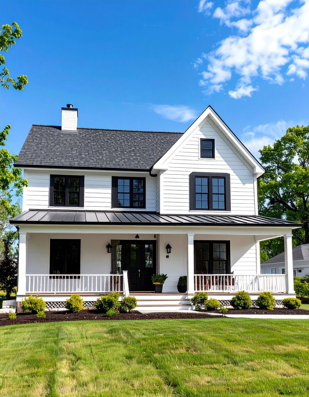 Hip Roof Modern Farmhouse - 24 Modern Farmhouse Exterior