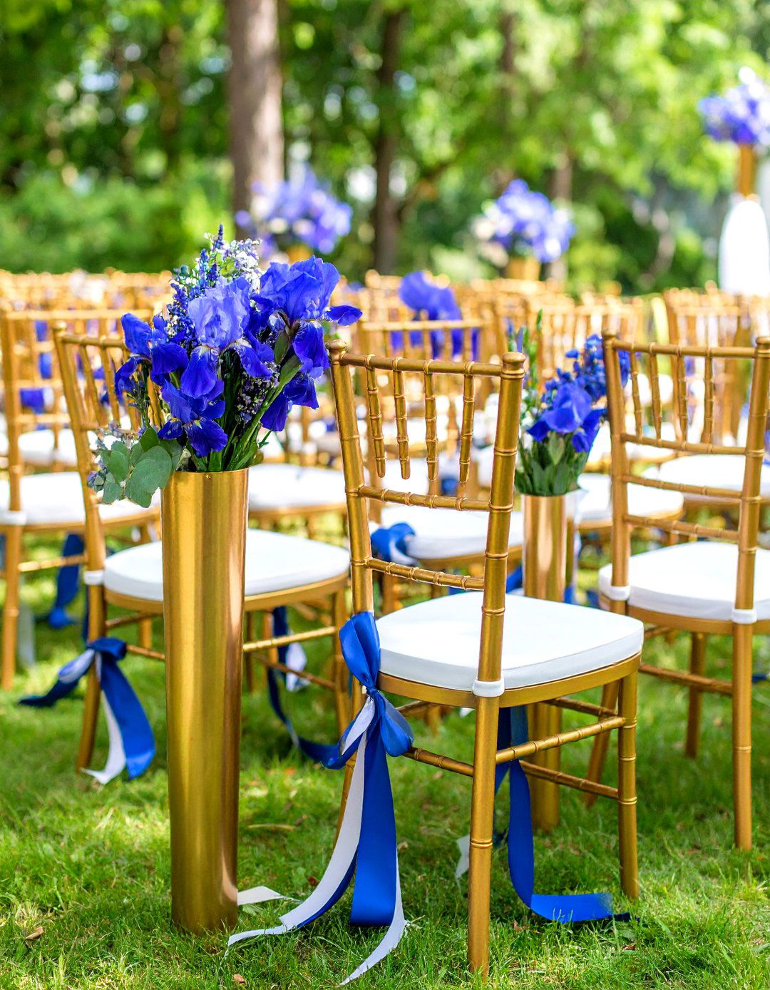 Intimate Vow Renewal Ceremony - 24 21th Wedding Anniversary Ideas