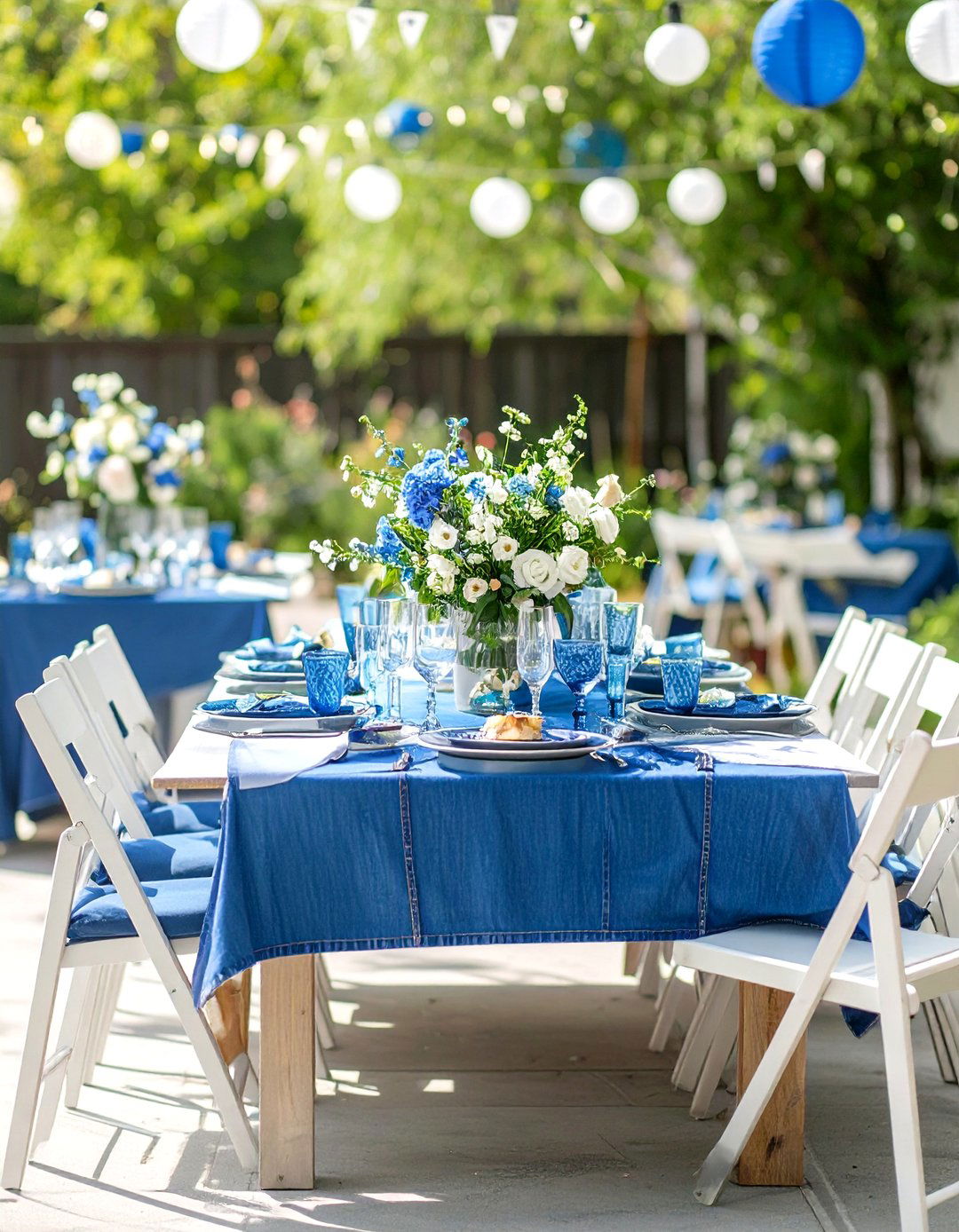 Jean Party Celebration - 24 Graduation Party Ideas