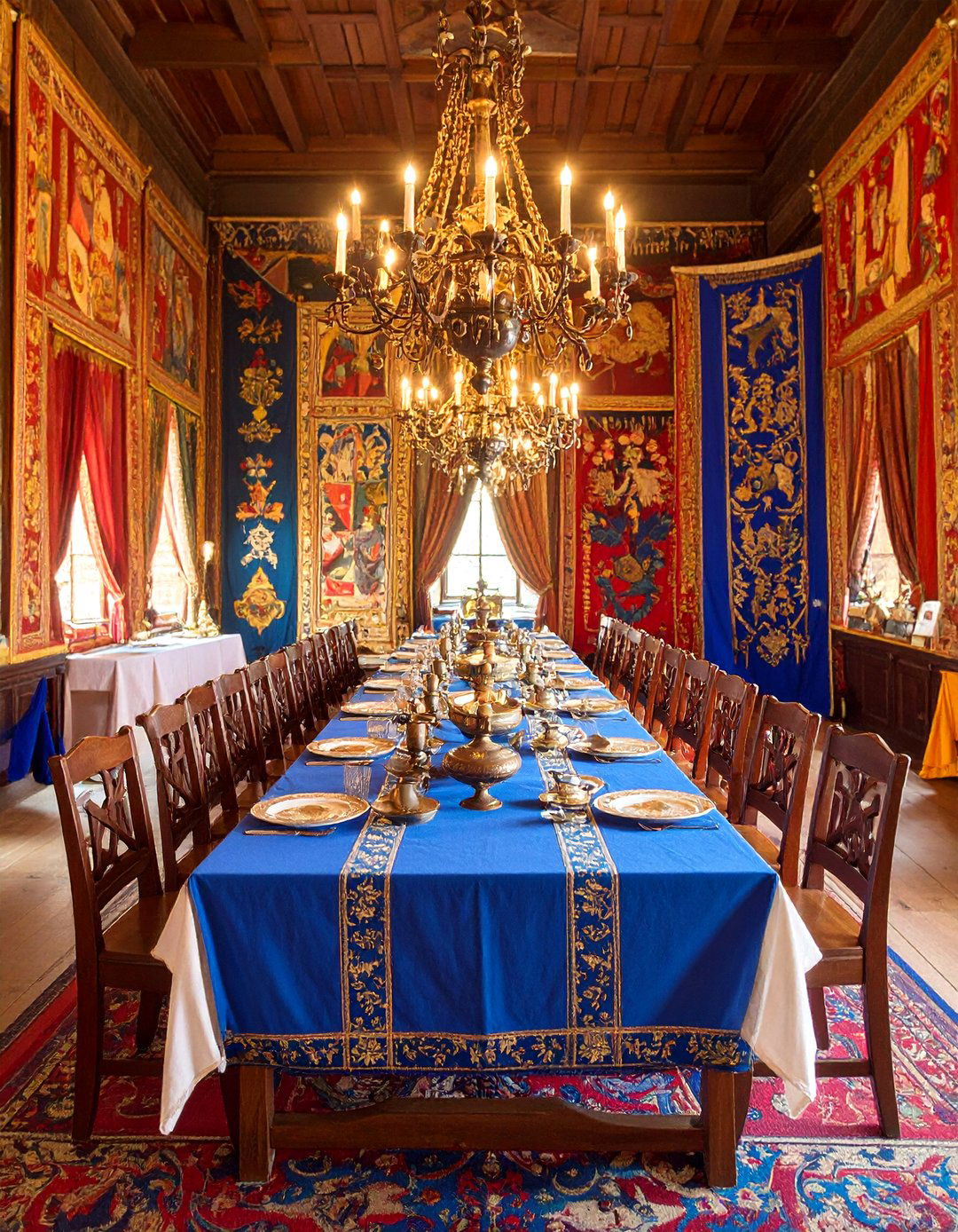 Medieval Feast Hall Living Room - 24 Castle Living Room Ideas