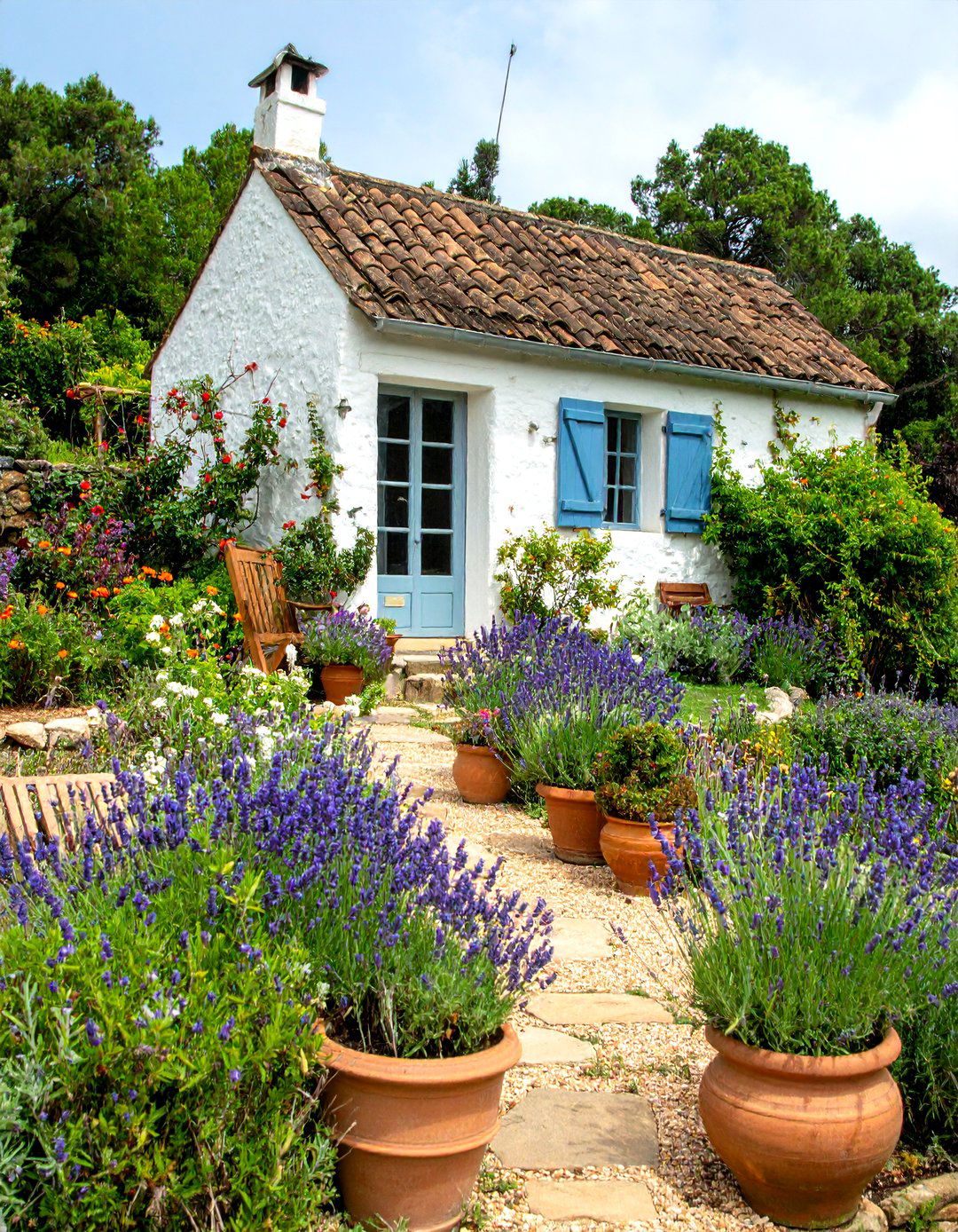 Mediterranean Coastal Villa Garden - 24 Fairy Garden Ideas
