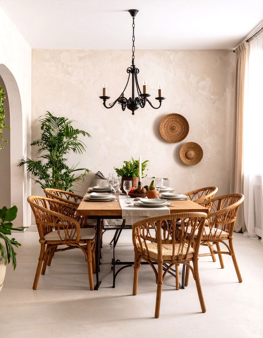 Mediterranean Dining Room - 24 Dining Room Ideas