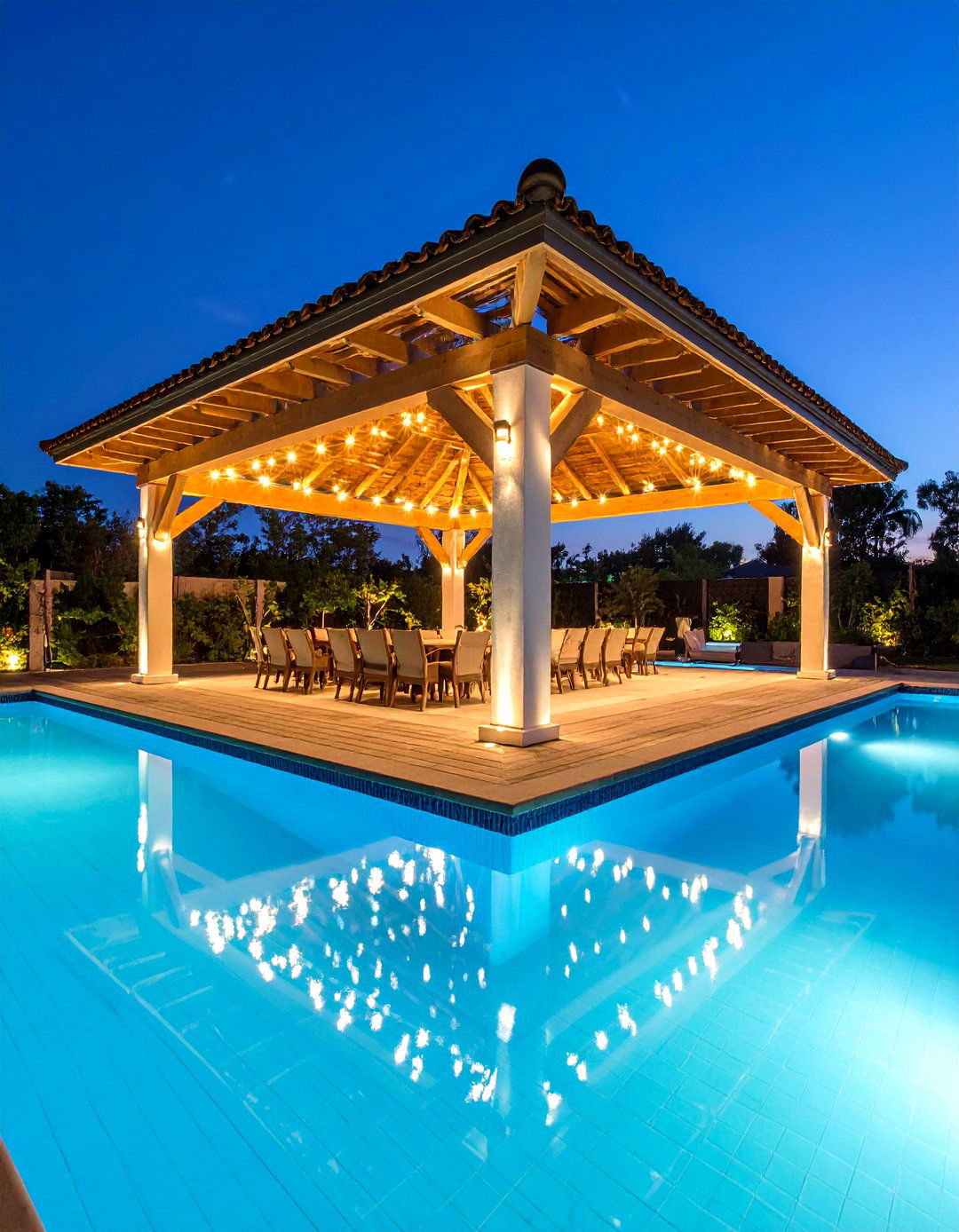Pool Gazebo Structure Lighting - 24 Pool Lighting Ideas