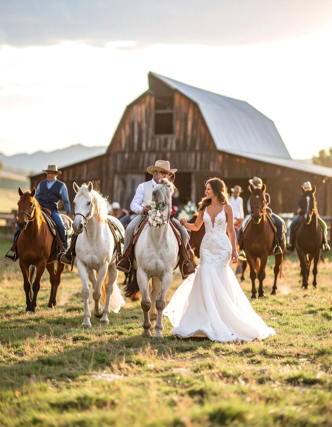 Ranch Country Western - 24 Destination Wedding Ideas