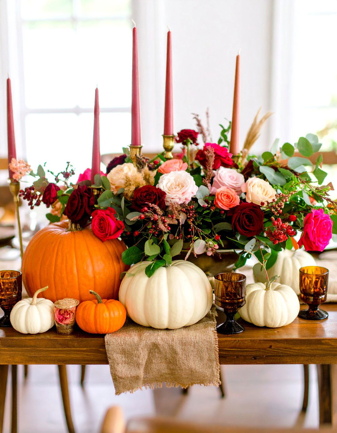 Rustic Pumpkin Centerpiece Displays - 24 Fall Wedding Décor Ideas