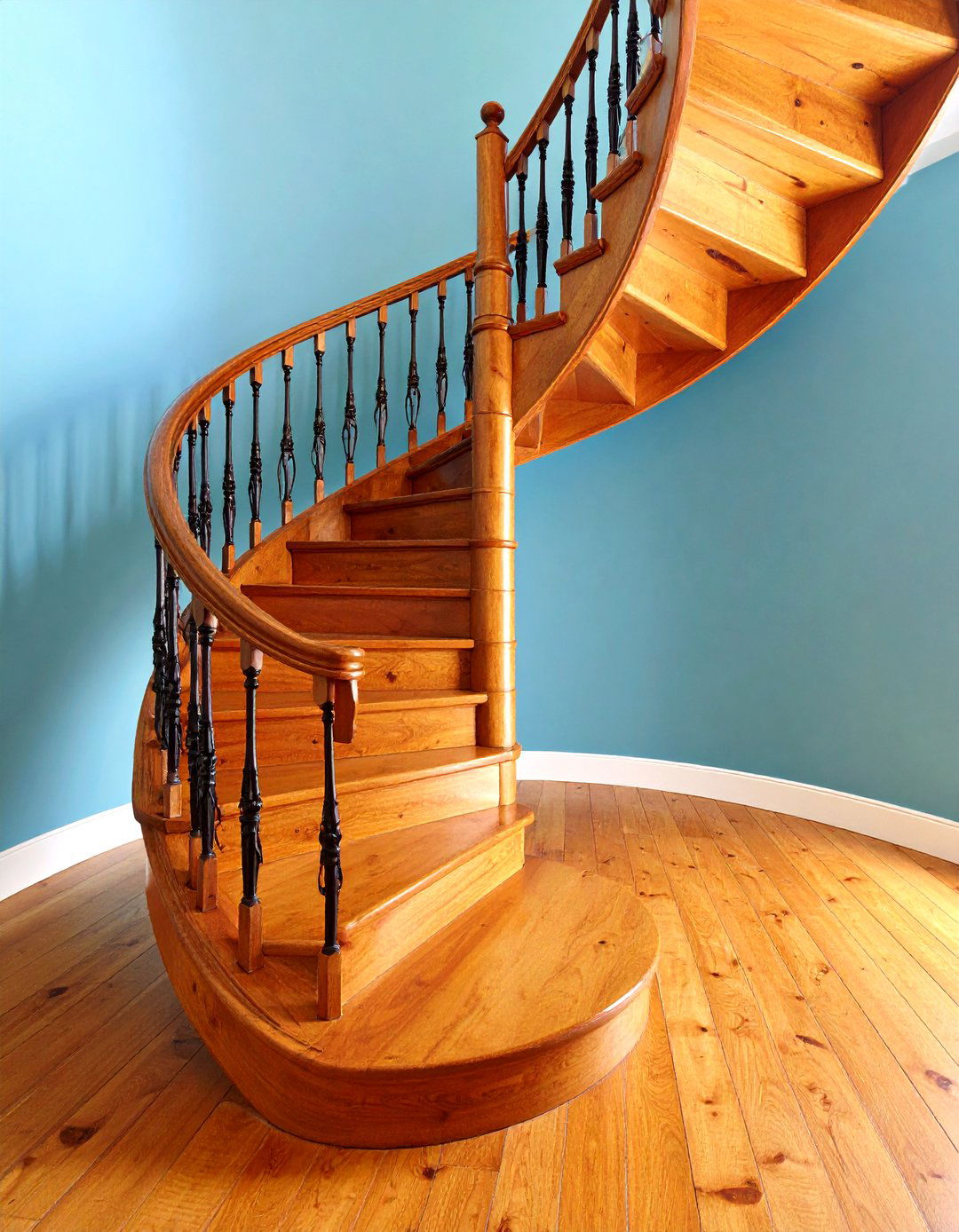 Spiral Wooden Staircase Construction - 24 Wooden Staircase Ideas