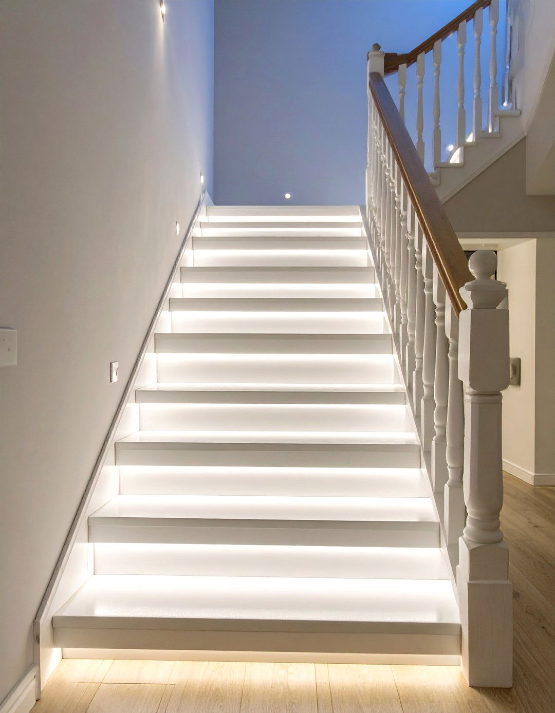 Staircase Safety Step Lighting - 24 Aesthetic Room Ideas With Led Lights