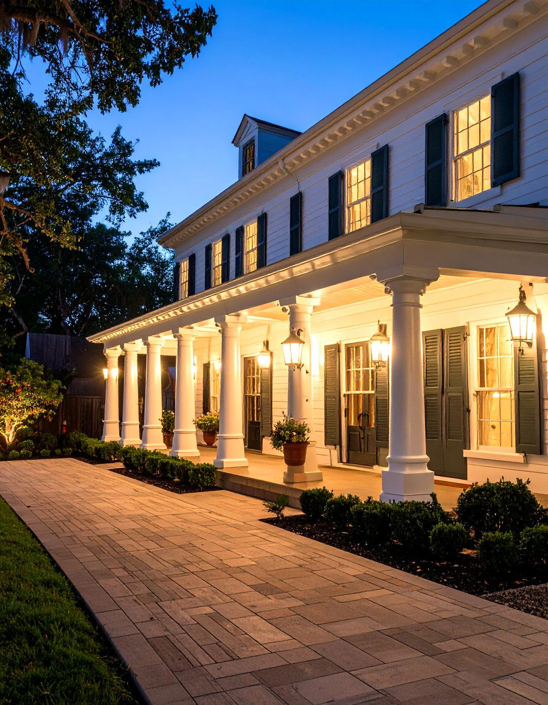 Traditional Carriage House Style Posts - 24 Driveway Lighting Ideas