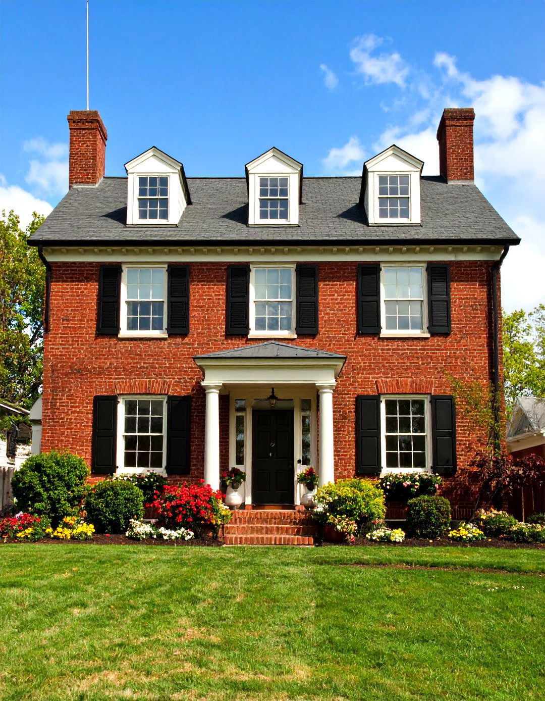 Traditional Colonial Dark Brown Masonry - 24 Dark Brown House With Black Trim