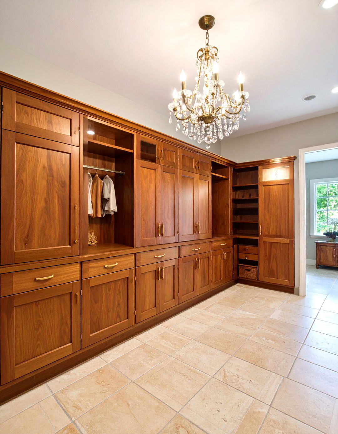 Traditional Walk in Pantry with Custom Cabinetry - 24 Walk in Pantry Ideas