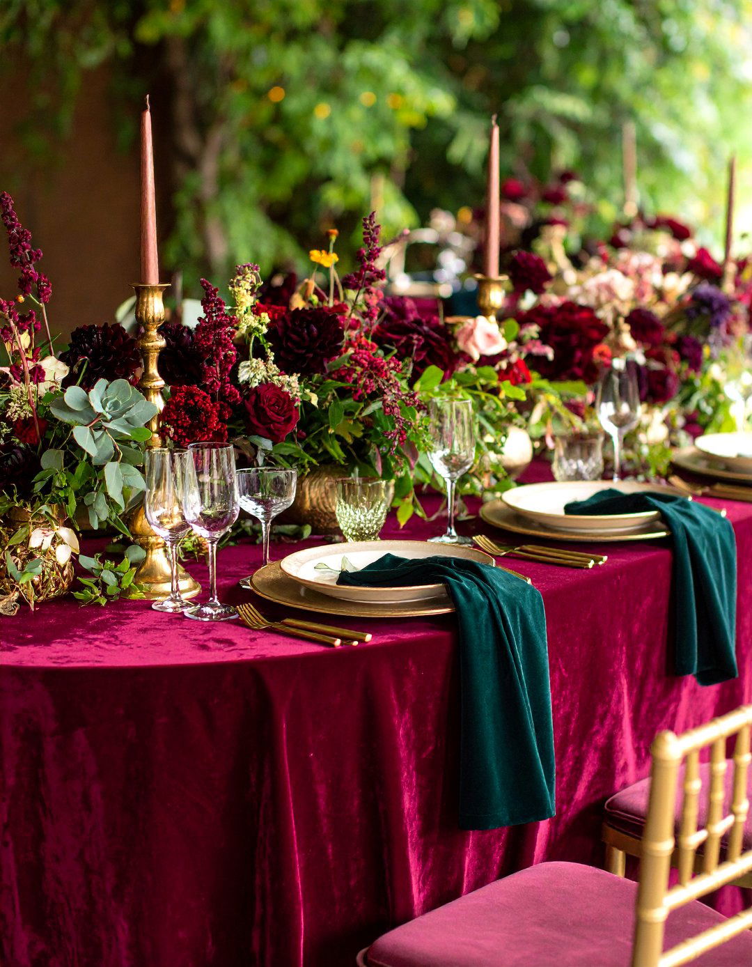 Velvet and Luxe Textile Combinations - 24 Fall Wedding Décor Ideas